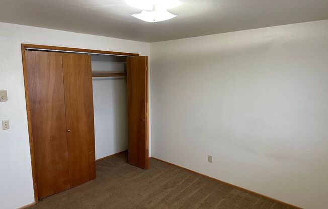 2 beds, 1 bath, 763 sqft, $1,350, Unit 2426-08