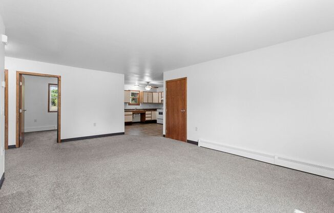 2 beds, 1 bath, 900 sqft, $1,045, Unit 2950