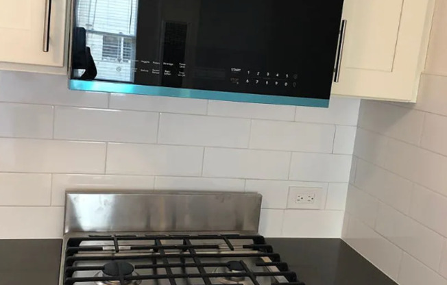 1628-30 Tyler Street