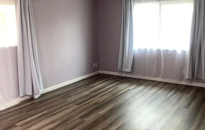 3 beds, 1 bath, $1,700