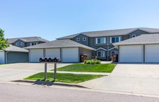 Boulder Pointe Townhomes