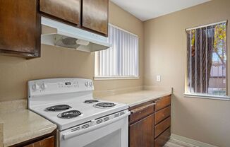 Studio, 1 bath, 510 sqft, $1,145, Unit 143