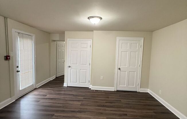 BRAND NEW 1 BED 1 BATH APARTMENT FOR RENT.
