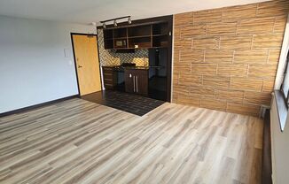 Studio, 1 bath, 336 sqft, $995, Unit 316-904