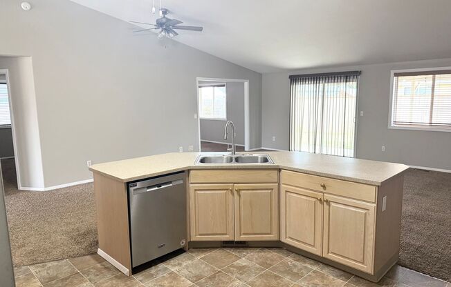 Charming One-Level Ranch in Peaceful Battle Ground Neighborhood