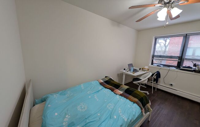 1 bed, 1 bath, 750 sqft, $1,595, Unit 1111H-300