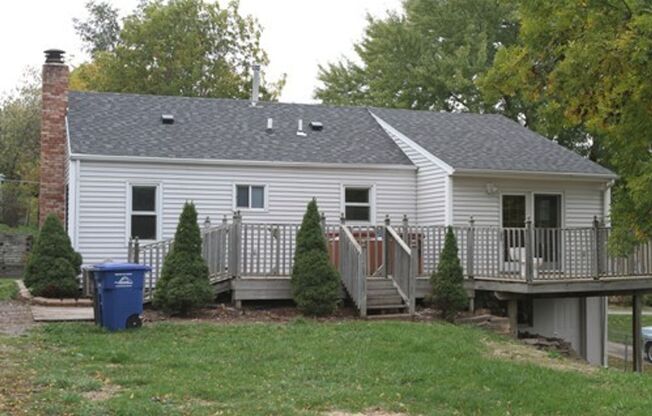 Beautiful Home with 5 car garage!