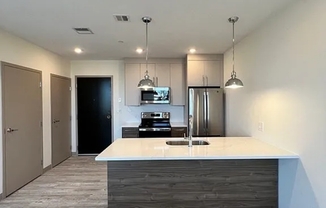 400 Dorchester Street