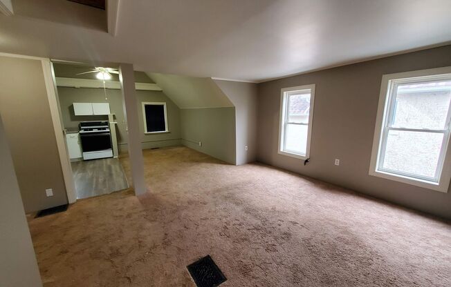 8 Linwood Place
