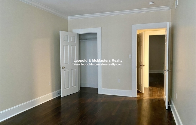 3 beds, 1 bath, 1,372 sqft, $4,600, Unit 3