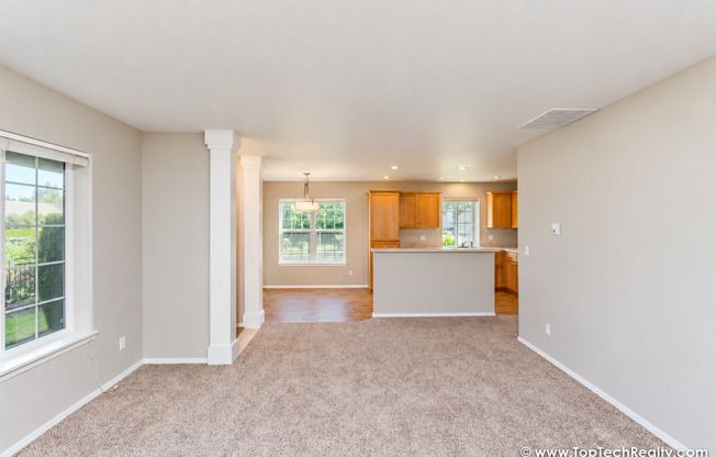 3 beds, 2.5 baths, $2,550