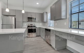600 NE 14 CT