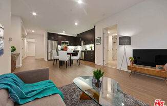 1 bed, 1 bath, 789 sqft, $2,909, Unit 306