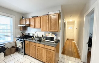 3 beds, 1 bath, $3,450, Unit 1