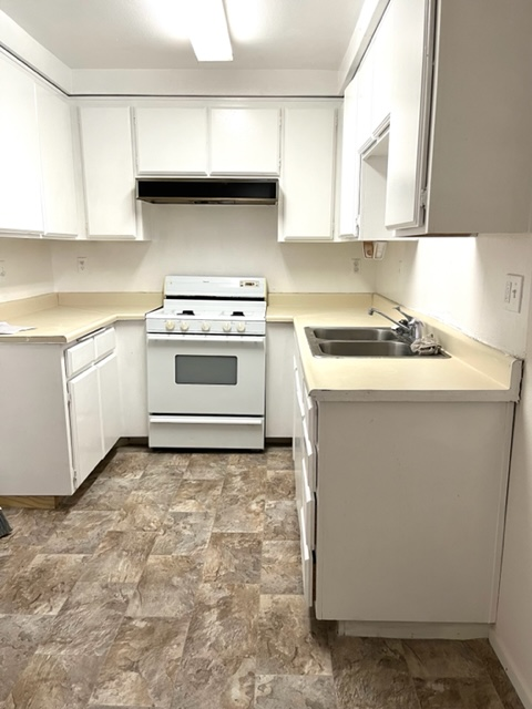 974 FIGUEROA TERRACE