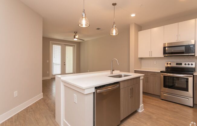 1 bed, 1 bath, 773 sqft, $1,300, Unit 1-208