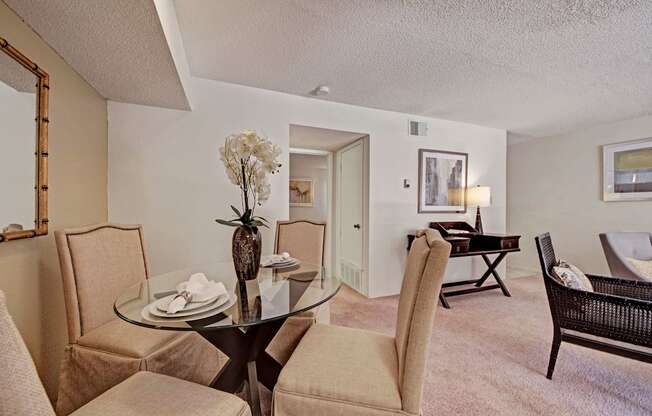 Trinity Place Dining Room Apartment for rent in Midland, TX