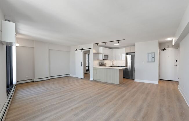 3 beds, 1.5 baths, 1,001 sqft, $3,500, Unit 28E