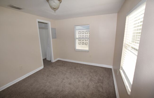 3 beds, 1 bath, $1,500