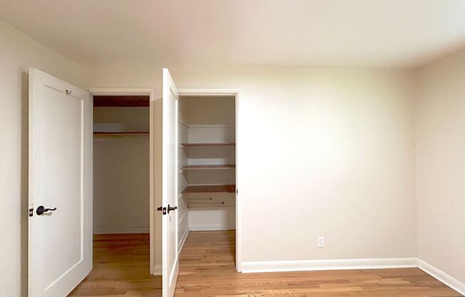 1 bed, 1 bath, 670 sqft, $1,995, Unit Hamrick 105