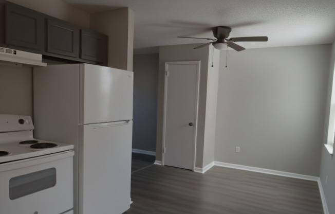 3 beds, 1 bath, 1,000 sqft, $1,150