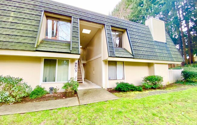 2 beds, 2 baths, $2,050, Unit # 104