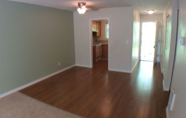 2 beds, 1 bath, 740 sqft, $1,600, Unit 315