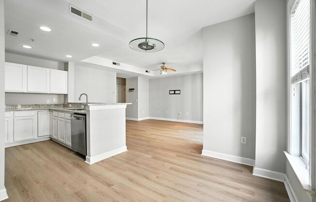 1 bed, 1 bath, $1,650