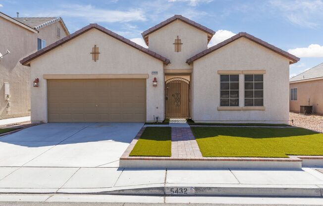 Immaculate single story home with great front and back yards