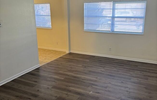 2 beds, 1 bath, 675 sqft, $675, Unit 440 Arter-Unit 12