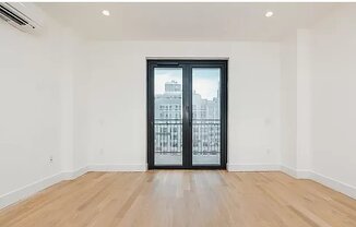 Studio, 1 bath, $3,260, Unit 1313