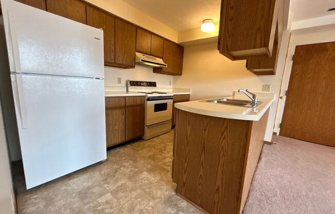 208 E 5 (York,NE)