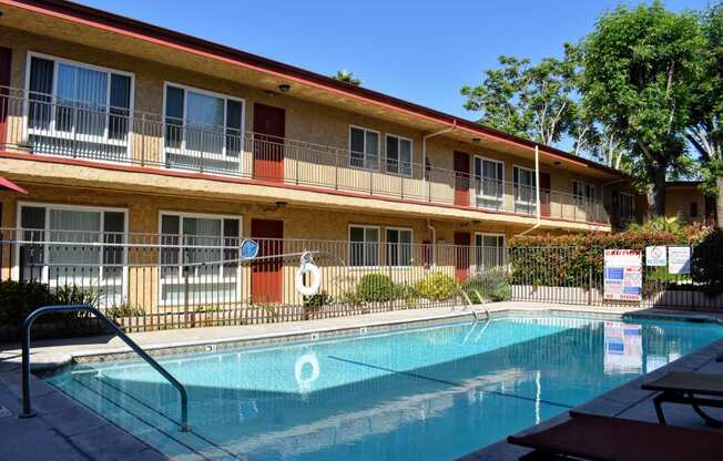 Welcome to Sunset Ridge at La Crescenta