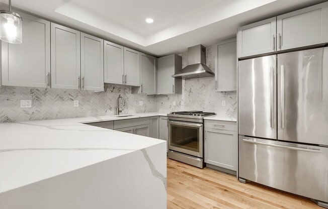 1 bed, 1 bath, 675 sqft, $3,300, Unit 310