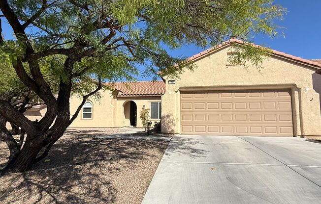 2240 SHADOW CYN DR