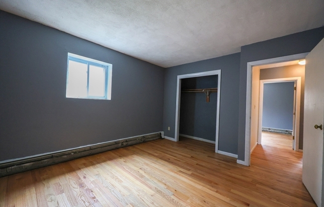 2 beds, 1 bath, 770 sqft, $2,595, Unit 4