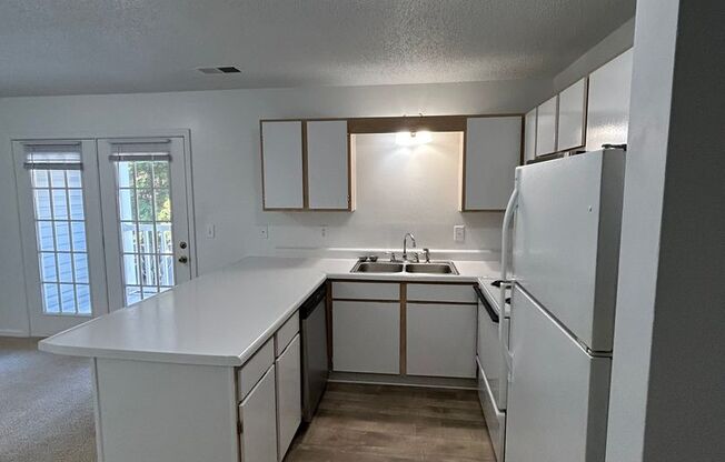 1 bed, 1 bath, 600 sqft, $942, Unit 190108F