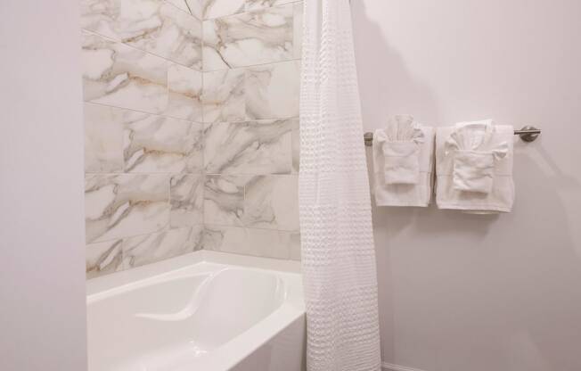 WELCOME TO YOUR LIFESTYLE AT THE RESIDENCES AT GALLERIA