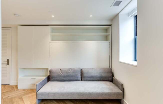 the stanton furnished studio apartment