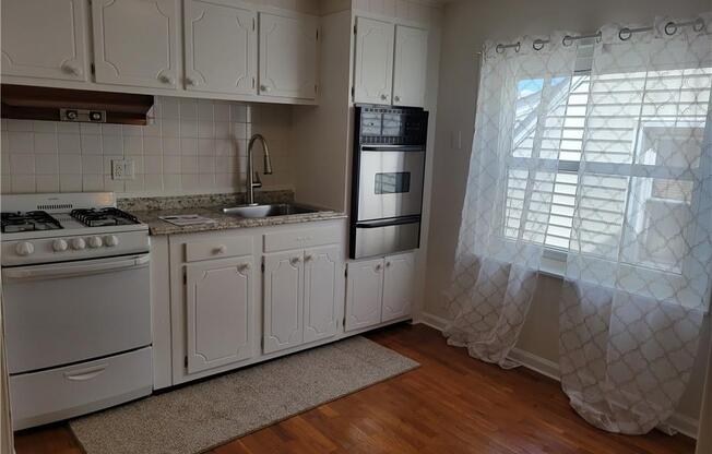 374 E 2 ST