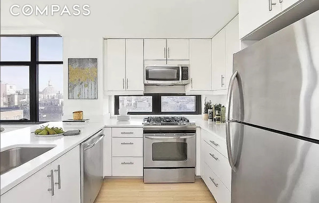 424 BEDFORD AVE