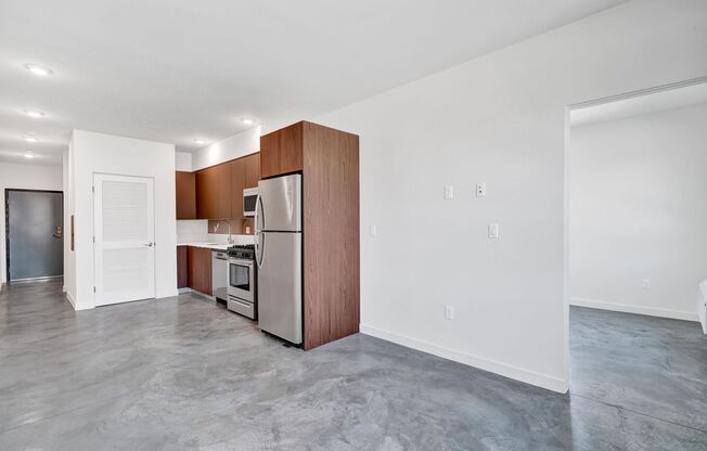 1 bed, 1 bath, 596 sqft, $2,200, Unit 515