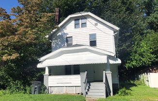 Spacious 4-Bedroom Home for Lease in Akron