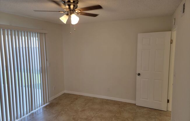 2 beds, 1 bath, $1,995