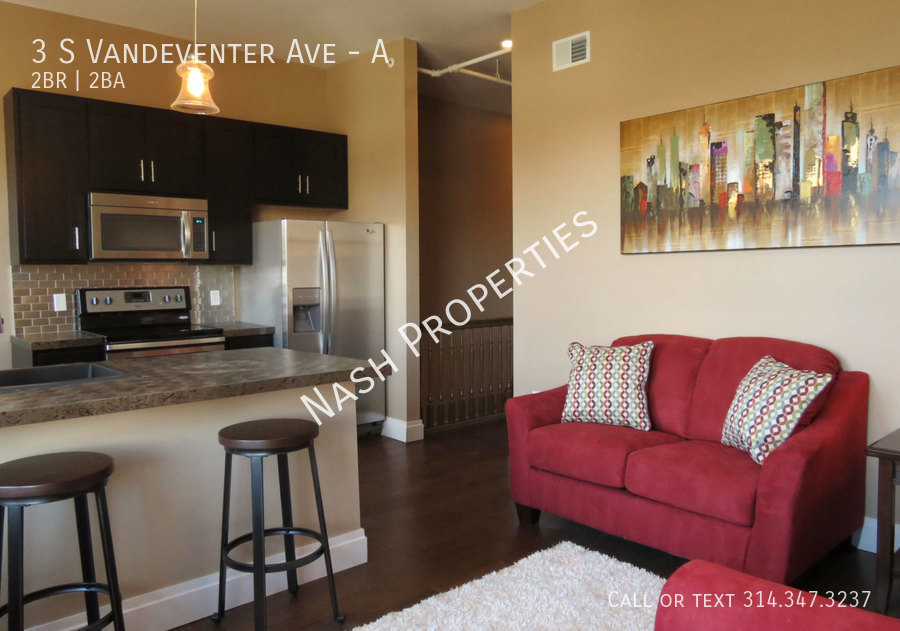 3 S VANDEVENTER AVE