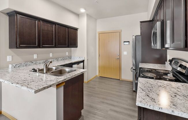 Studio, 1 bath, 473 sqft, $1,450, Unit 545-409