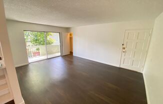 1 bed, 1 bath, $2,099