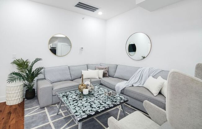 3000 West Diamond LLC