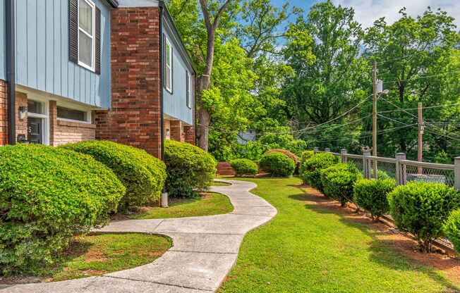 Don’t Miss Out! Look, Lease, and Live Specials EXTENDED to February 14th!