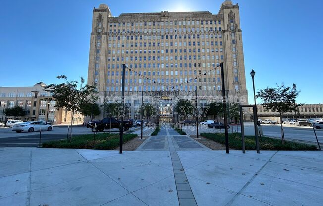 1 bed, 1 bath, 745 sqft, $1,695, Unit Unit 5008